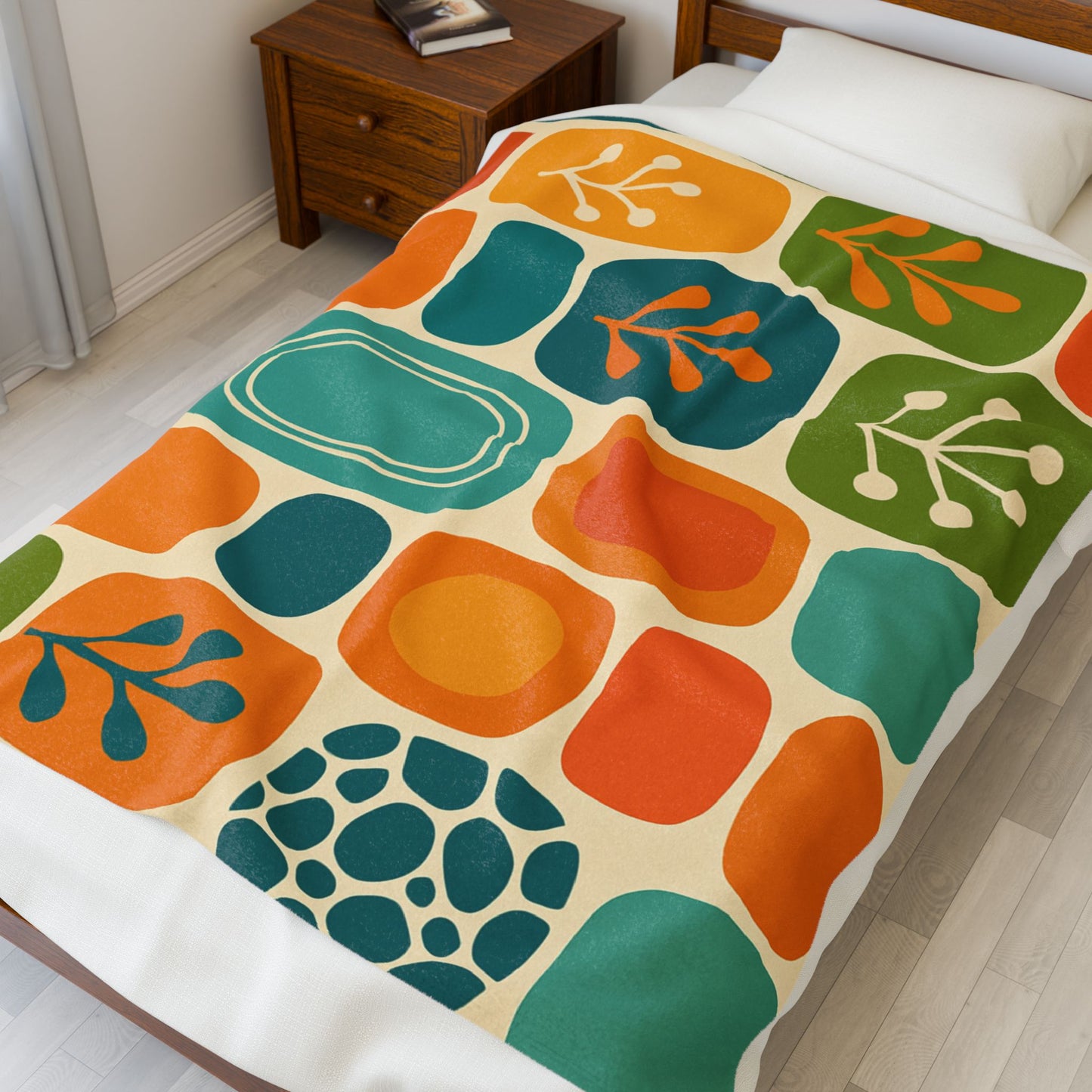 Velveteen Plush Blanket – Mid Century Modern Style