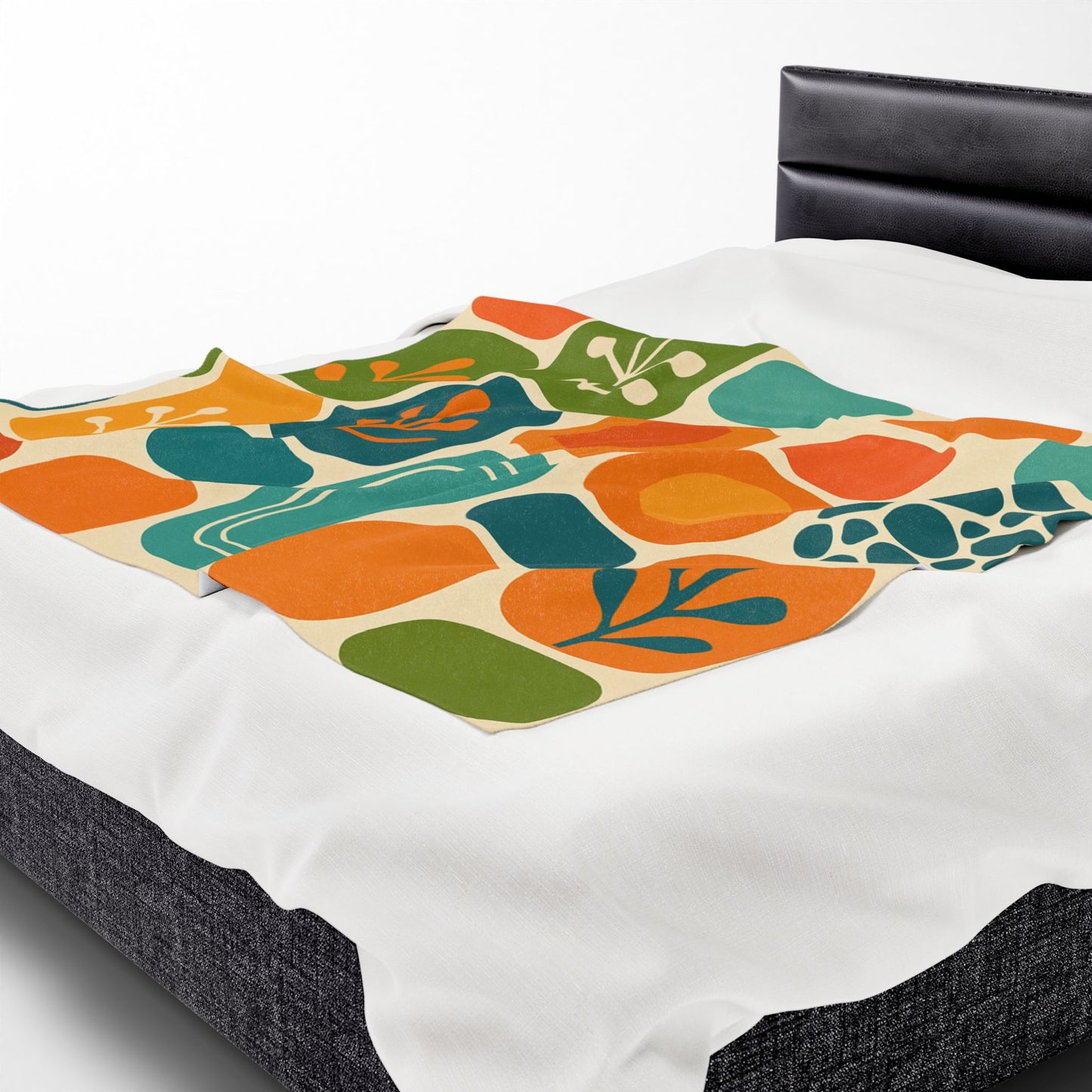 Velveteen Plush Blanket – Mid Century Modern Style