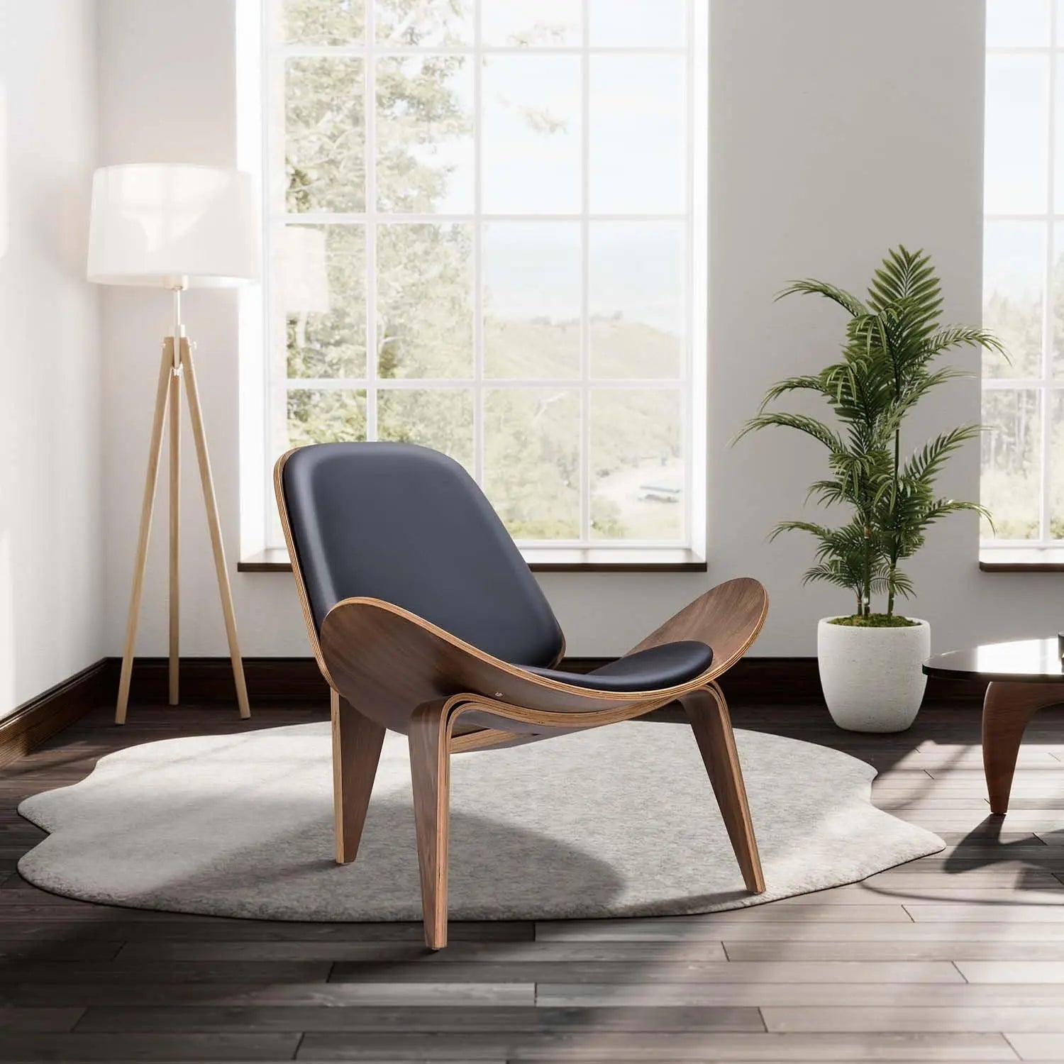 Mid-Century Modern Shell Lounge Chair