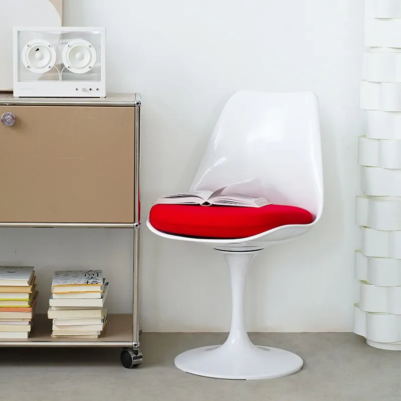 Scandinavian Simple Tulip Swivel Chair