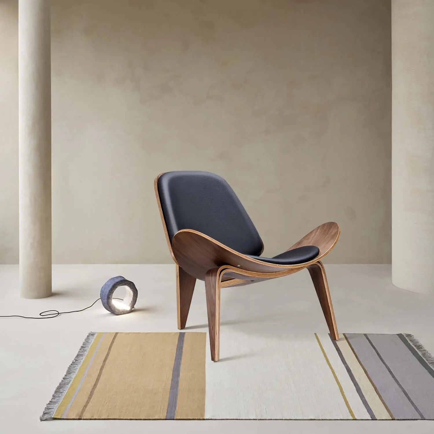 Mid-Century Modern Shell Lounge Chair